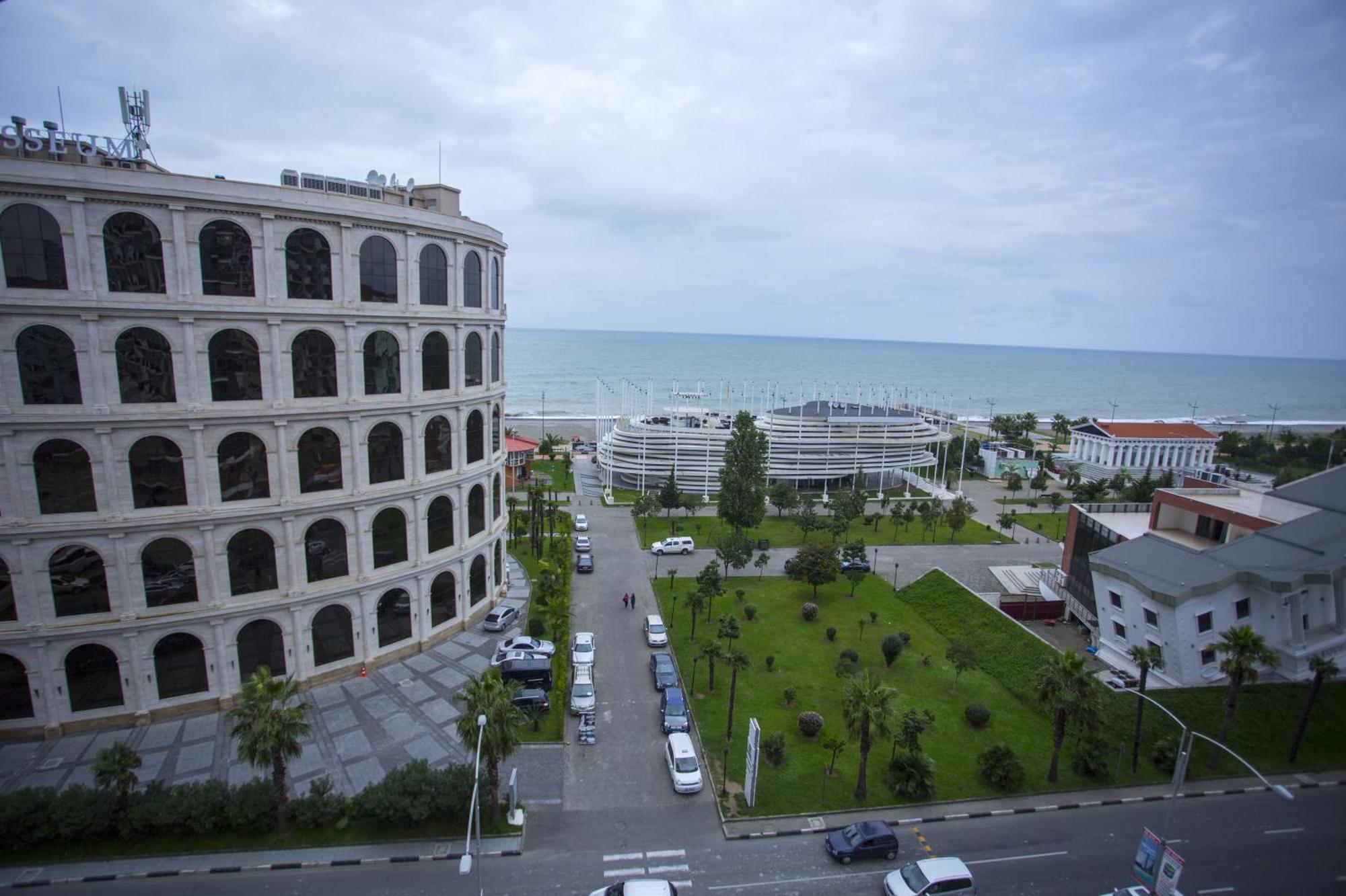 Olympic Batumi Apartment Екстериор снимка
